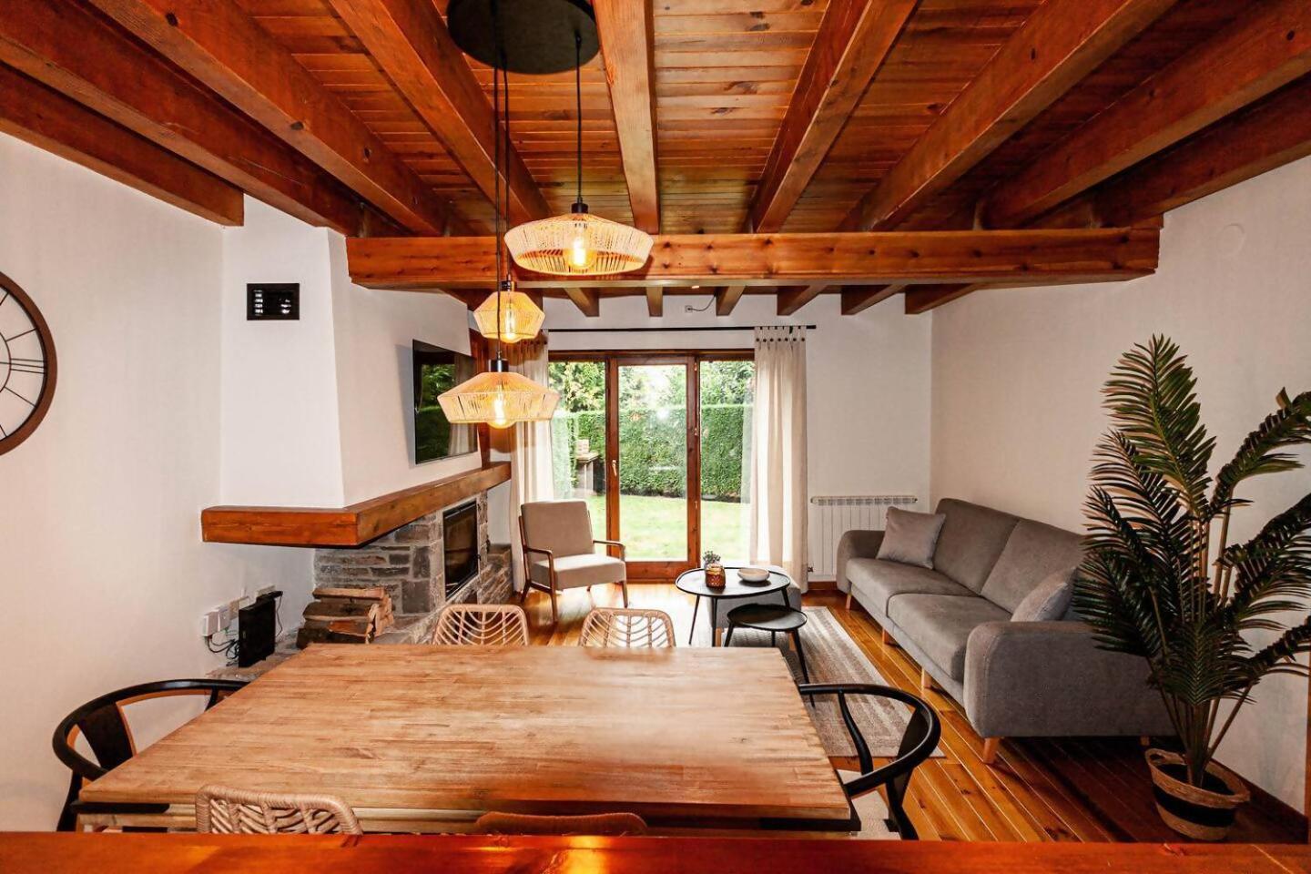Espacioso Apartamento Con Jardin En Salardu Naut Aran  Exterior foto